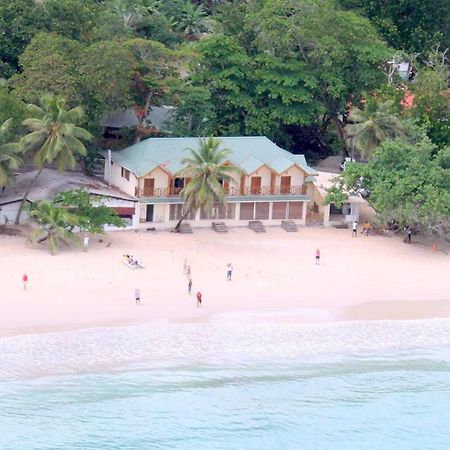 Clef Des Iles Otel Beau Vallon  Dış mekan fotoğraf